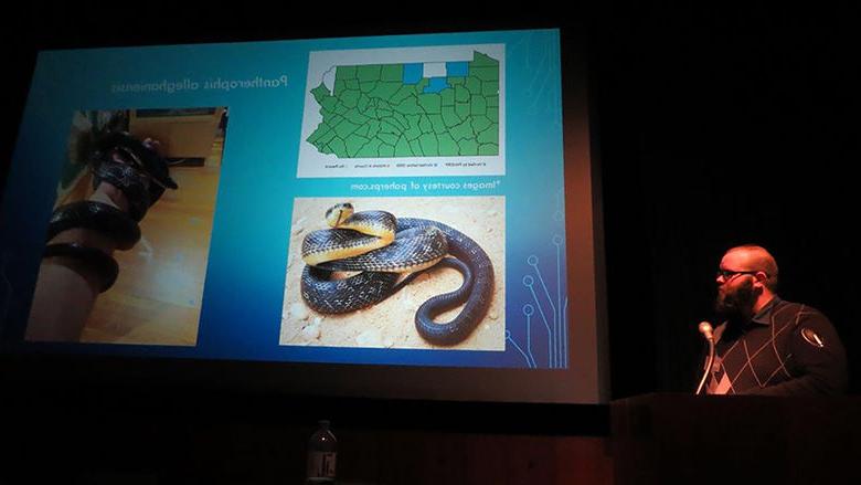 Vaughn presents on his internship at the Austrian Herpetological Society’s annual conference in January.